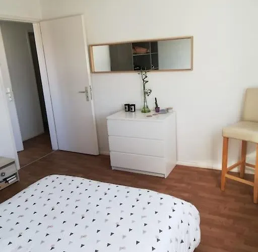 Chez Lucie Proche Gare Et Centre كولمار